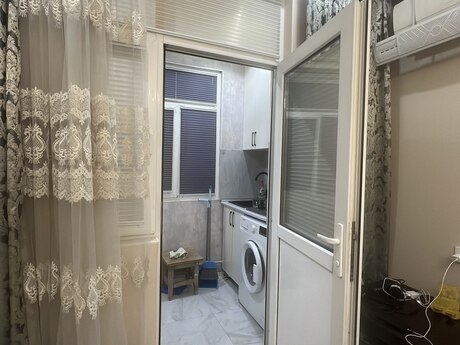 2-room apartment, 42 m², 8 Noyabr: 158 000 ₼ 4