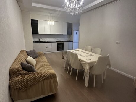 3-room apartment for rent, 73 m², Yasamal: 750 ₼/mo 3