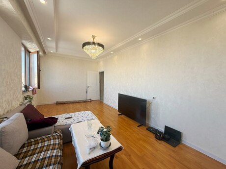 3-комнатная квартира, 96 м², Neftçilər: 298 000 ₼ 3