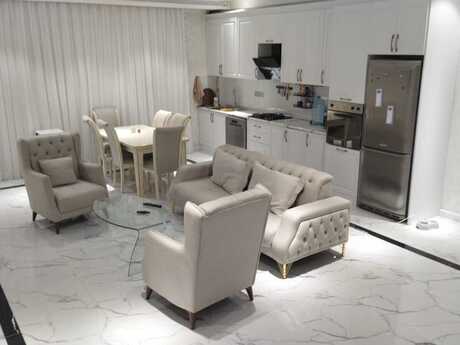 5-room apartment for rent, 240 m², 28 May: 2 300 ₼/mo 2