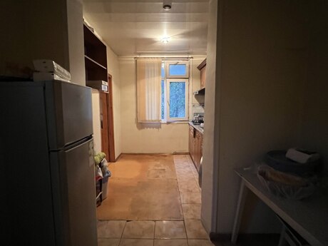 3-room apartment, 65 m², 8 Noyabr: 150 000 ₼ 3