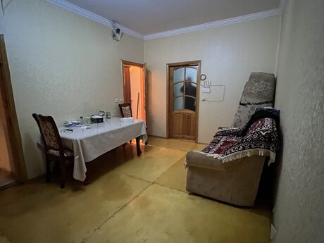 3-room apartment, 65 m², 8 Noyabr: 150 000 ₼ 2