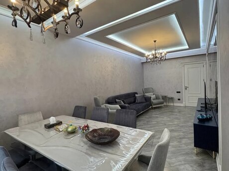 Kirayə 4 otaqlı mənzil, 150 m², Şəhər İncisi: 1 400 ₼/ay 3