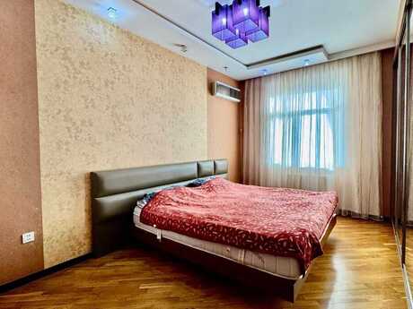 Аренда: 3-комнатная квартира, 130 м², İnşaatçılar: 850 ₼/мес 5