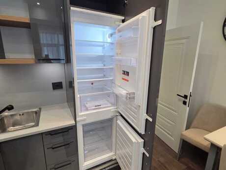 2-room apartment for rent, 60 m², Sahil: 1 700 ₼/mo 3