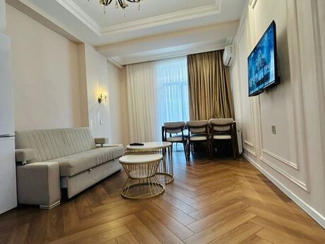 2-room apartment for rent, 60 m², 8 Noyabr: 850 ₼/mo 3