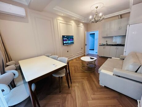 2-room apartment for rent, 60 m², 8 Noyabr: 850 ₼/mo 4