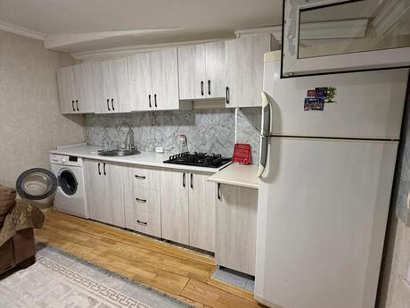 Kirayə 5 otaqlı mənzil, 66 m², 28 May: 700 ₼/ay 3