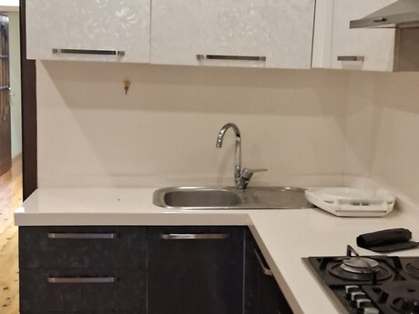 3-room apartment for rent, 90 m², Memar Əcəmi: 650 ₼/mo 4