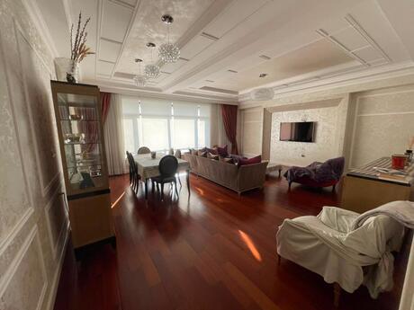 5-room apartment, 225 m², Şah İsmayıl Xətai: 850 000 ₼ 2