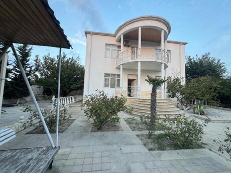 Объявление №6501268 - Баку, пос. Бильгях, 6-комн., 240 м²