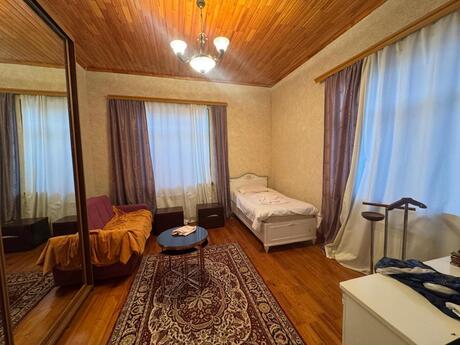 6 otaqlı həyət evi, 240 m², Bilgəh: 700 000 ₼ 5