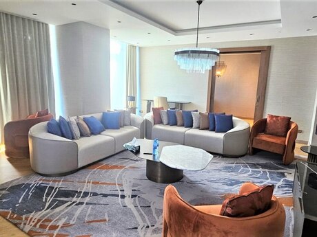 Kirayə 4 otaqlı mənzil, 220 m², The Ritz-Carlton Residences: 7 200 ₼/ay 3