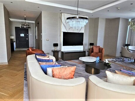 Kirayə 4 otaqlı mənzil, 220 m², The Ritz-Carlton Residences: 7 200 ₼/ay 5