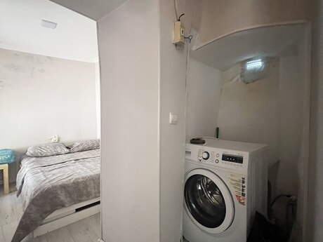 1-room apartment, 38 m², Sahil: 150 000 ₼ 2