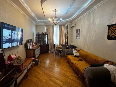 Объявление №6501314 - Баку, пос. 7-ой мкр, 2-комн., 68 м², 6/18 этаж