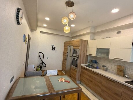 2-room apartment, 92 m², Həzi Aslanov: 225 000 ₼ 4