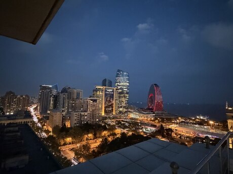 Elan №6501305 - Bakı, 28 May m., 2 otaqlı, 100 m², 16/16 mərtəbə