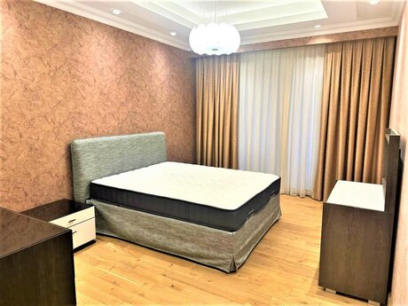 5-room apartment for rent, 300 m², Nərimanov: 6 000 ₼/mo 4