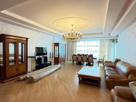 6-комнатная квартира, 340 м², Nəriman Nərimanov: 990 000 ₼ 2