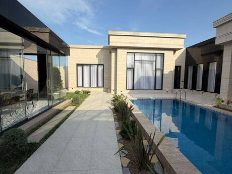5 rooms · 220 m², Şüvəlan