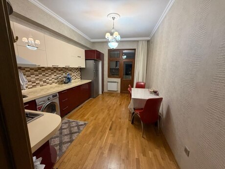 Elan №6501477 - Bakı, Səbail r., 3 otaqlı, 118 m², 9/16 mərtəbə