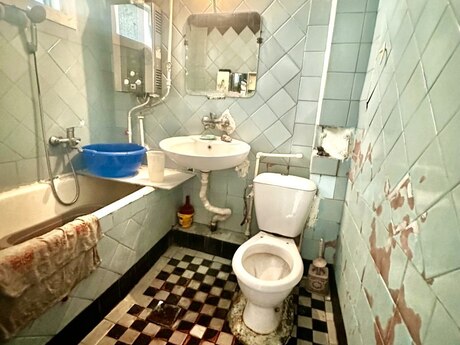 1-room apartment for rent, 33 m², Qara Qarayev: 400 ₼/mo 4