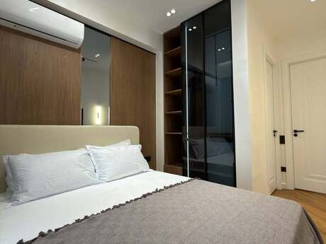2-room new-build apartment for rent in Nərimanov, 80 m², 1 300 AZN/mo, photo 4 / 8