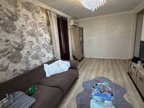 2-room old-build apartment for sale in Nizami, 43 m², 129 900 AZN, photo 3 / 12