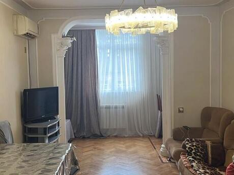 Elan №6501641 - Bakı, Qara Qarayev m., 2 otaqlı, 60 m², 3/5 mərtəbə