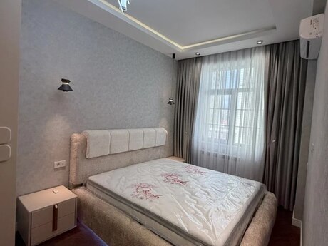2-room apartment for rent, 75 m², Renessans Palace: 1 500 ₼/mo 2
