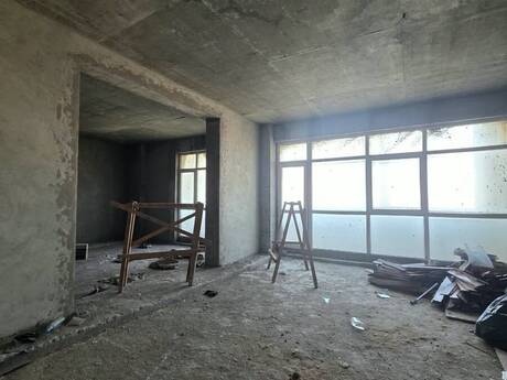 6 otaqlı mənzil, 260 m², 8 Noyabr: 465 000 ₼ 2
