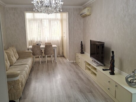 2-room apartment for rent, 48 m², 28 May: 850 ₼/mo 5