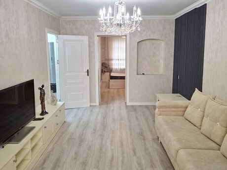 2-room apartment for rent, 48 m², 28 May: 850 ₼/mo 2
