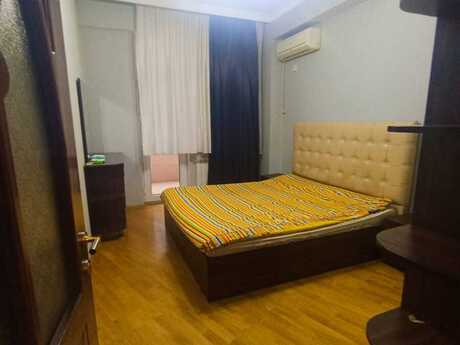 3-room apartment for rent, 110 m², 20 Yanvar: 700 ₼/mo 2