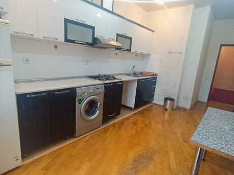 3-room apartment for rent, 110 m², 20 Yanvar: 700 ₼/mo 4