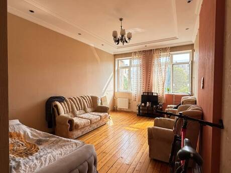 Elan №6501780 - Bakı, Bakıxanov q., 2 otaqlı, 60 m², 2/4 mərtəbə