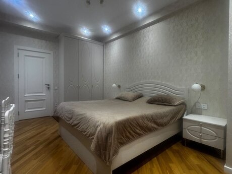 4 otaqlı mənzil, 136 m², Köhnə Günəşli: 325 000 ₼ 4