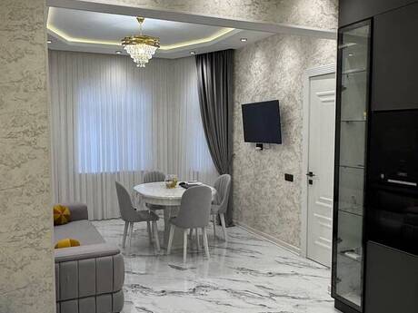 Binəqədidə 6 otaqlı həyət evi kirayə verilir, 150 m², 600 AZN/ay, şəkil 2 / 11