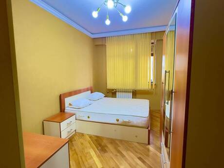 3 otaqlı mənzil, 86 m², 8 Noyabr: 235 000 ₼ 5