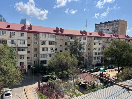 Объявление №6501866 - Баку, Ясамальский р., 3-комн., 78 м², 4/5 этаж