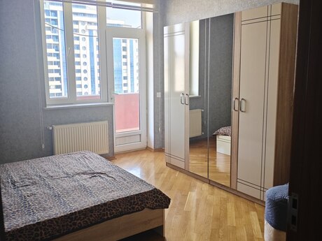 Аренда: 2-комнатная квартира, 67 м², Şah İsmayıl Xətai: 800 ₼/мес 4