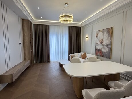 3-room apartment for rent, 100 m², Ağ şəhər: 2 300 ₼/mo 2