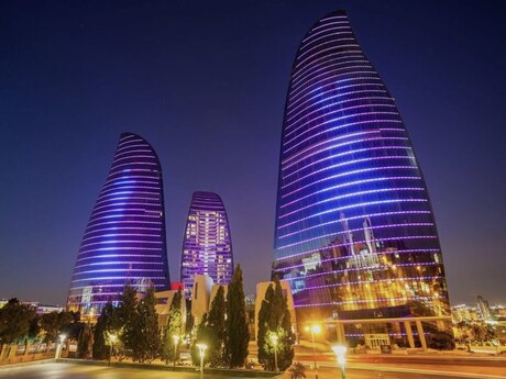 2 İçəri Şəhər