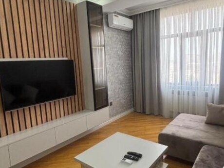 Elan №6502052 - Bakı, Dərnəgül m., 2 otaqlı, 70 m², 7/24 mərtəbə