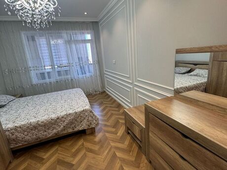 Аренда: 2-комнатная квартира, 90 м², 8 Noyabr: 1 000 ₼/мес 5