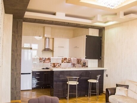 3-комнатная квартира, 95 м², Memar Əcəmi: 249 000 ₼ 2