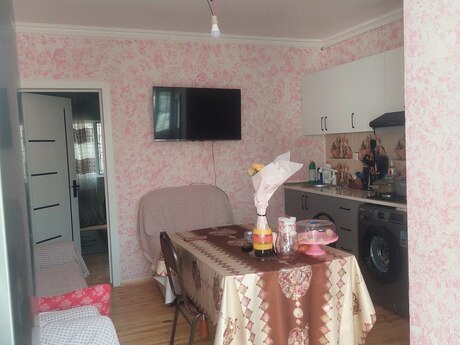 2 otaqlı həyət evi, 52 m², Binə: 30 000 ₼ 3