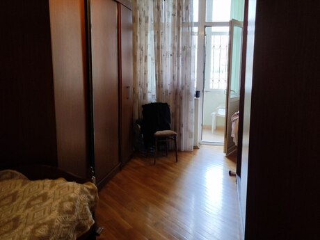 3-room apartment, 165 m², Nizami: 380 000 ₼ 5