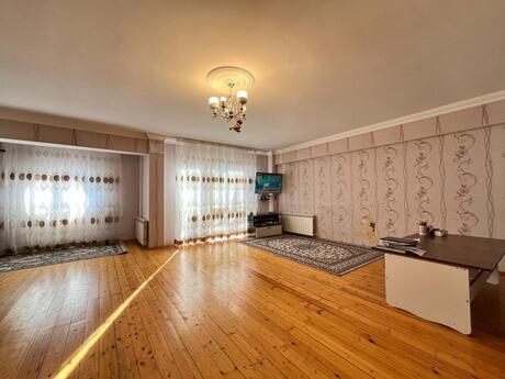 Объявление №6502304 - Баку, м. Кара Караев, 2-комн., 114 м², 5/6 этаж
